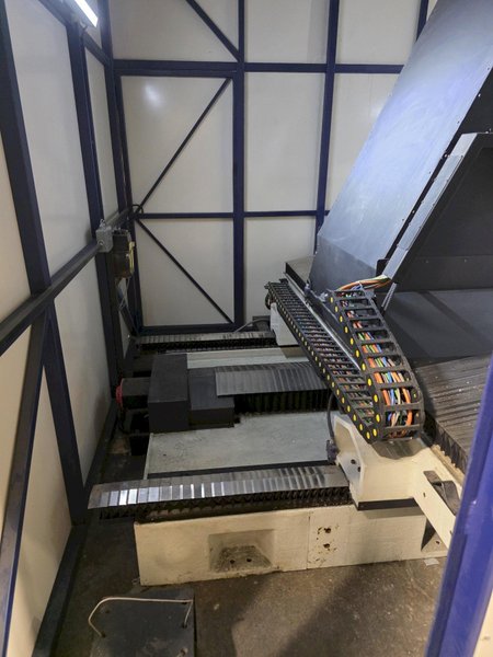 2022 Kenan/Palmer automatic grinding cell
Model CK1250 automatic grinder
5 axis CNC
14” x 1 ¼” diamond grinding wheel
o.63 x 6’ diamond coated deburring tool
Fanuc series CNC controls
Fanuc and Yazkawa HSD spindle drives
One Fanuc spindle 7.5KW/10 hp 12,000 RPM
One Fanuc spindle 7.2 KW/9.6 hp 1000-24000 RPM
Workpiece dimensions 49” x 35.6” high
Castings up to 2500#
Moveable controls panel
Two side access doors and front opening access
Manually adjustable tailstock 
360 degree casting stand and R to L movement
360 volt 60 hz 3 Ph
Approx. 24,000#