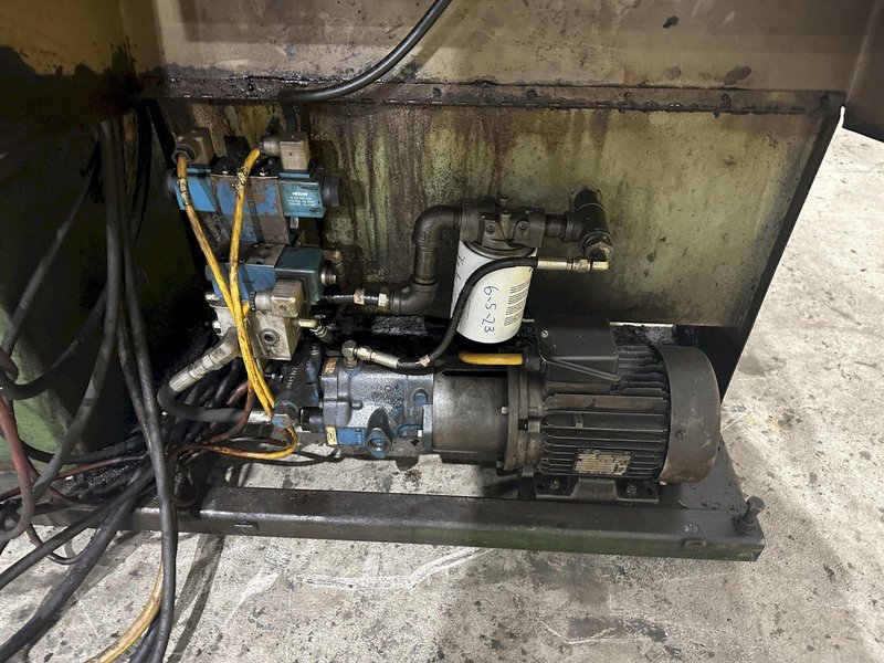 13" X 18" HYD-MECH MODEL #S-20P SWIVEL MITRE HORIZONTAL BANDSAW: STOCK #22384