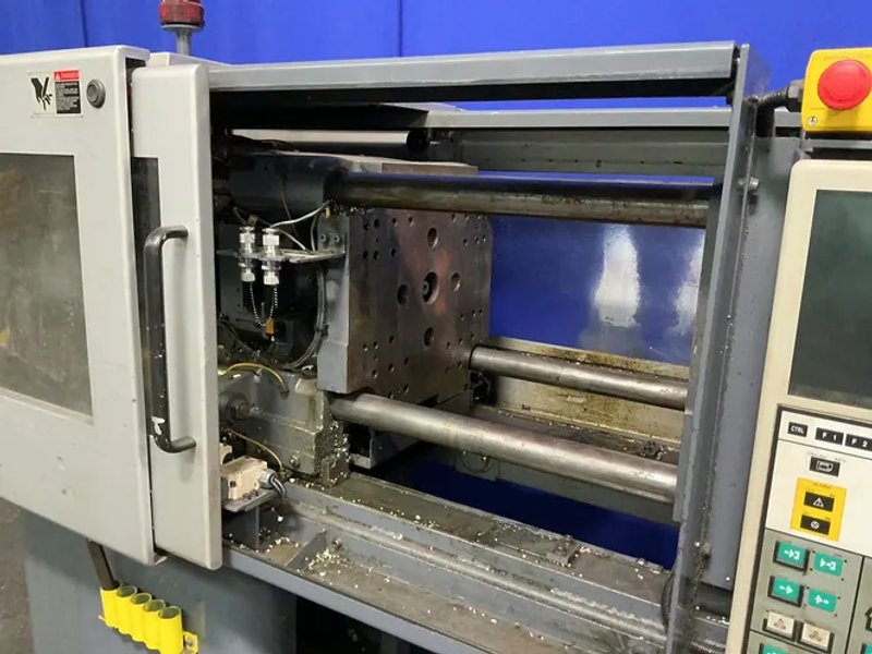 Sumitomo 50 Ka Injection Molding Machine  - Se50d