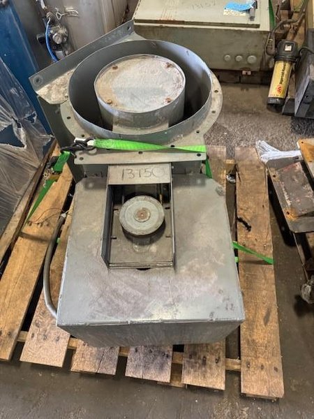 2007 Sinto model scc-90-a vertically parted cold box core cell s/n scc-0011-00 with recieving hopper, scc90 core machine with enclosure and controls