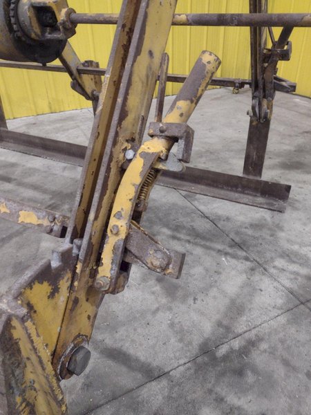 10,000 LBS X 96" CF ADJUSTABLE PLATE &amp; SHEET LIFTER: STOCK #22326