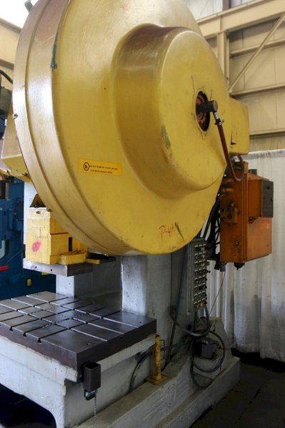 125 TON V &amp; O SUPER 125 BACKGEARED OBI PRESS: STOCK #70259