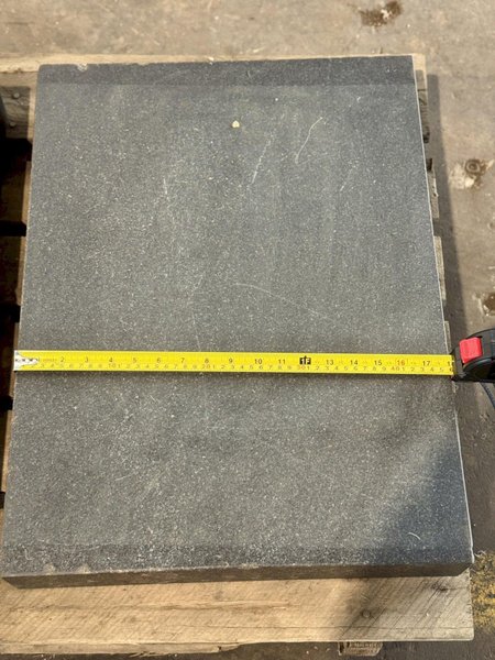 24" X 18" X 3" GRANITE SURFACE PLATE. STOCK # 1086426