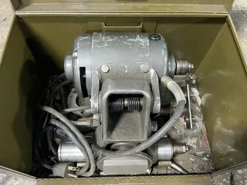 Dumore Tool Post Grinder  - 5-021