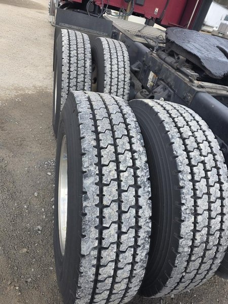 2022 Peterbilt 567 804180