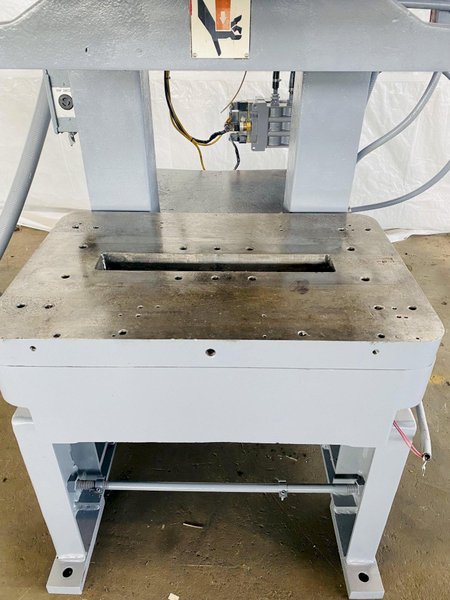 60 TON FEDERAL / PRECISION INDUSTRIES OBI PRESS, 3" STROKE: STOCK #14979