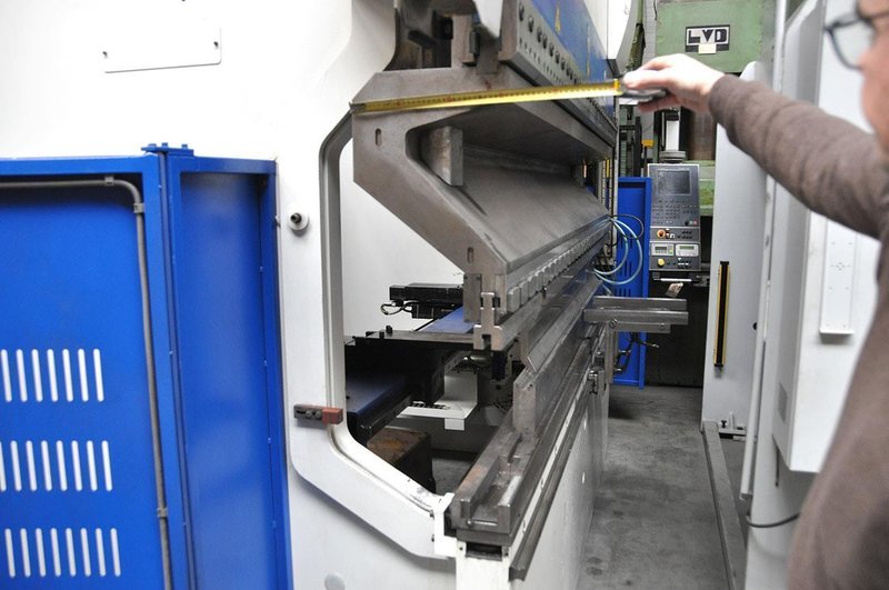 Trumpf trumabend - 230 ton x 3050 mm CNC