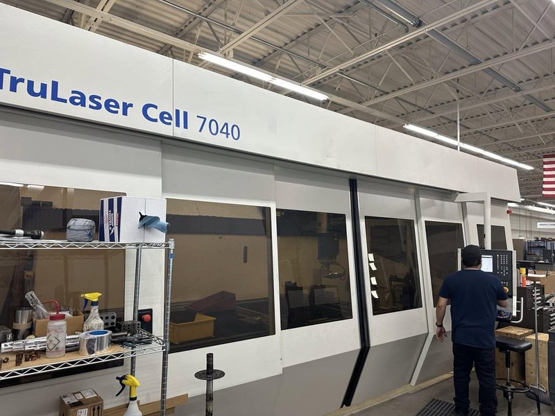 5,000 Watt Trumpf TruLaser Cell 7040 5-Axis CO2 Laser, 2009 – 6′ x 13′ Table