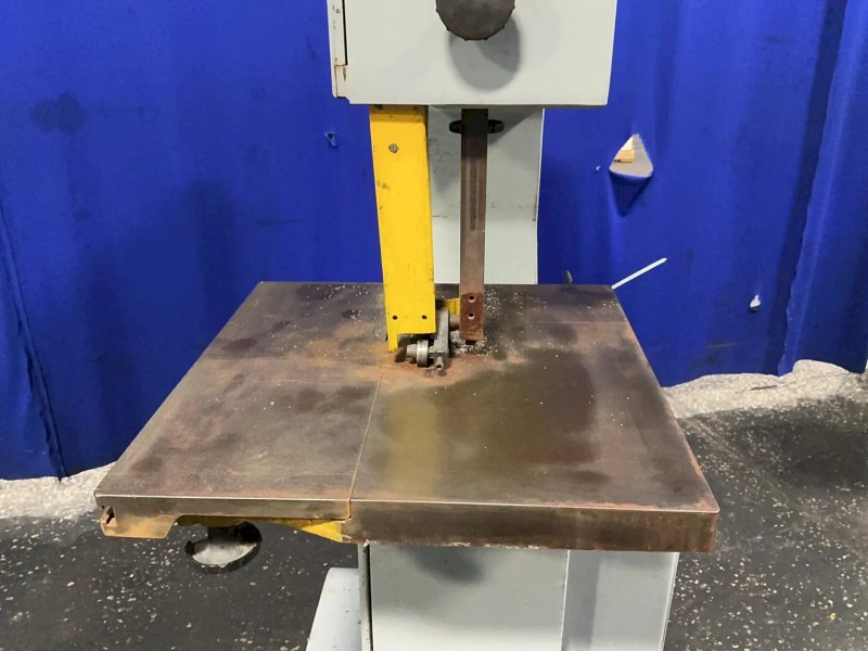 Kalamazoo 18”-30” Throat, 10” H Startrite Vertical Band Saw - 24-v-10