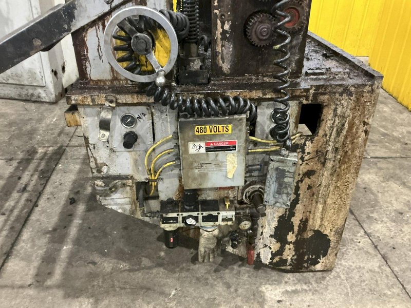 30,000 LBS X 36" PERFECTO COIL FEED LINE, COIL REEL UNCOILER &amp; STRAIGHTENER: YOBRO #24871