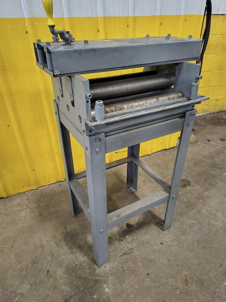 18" 5 ROLL COIL STRIP STRAIGHTENER : YOBRO 26314