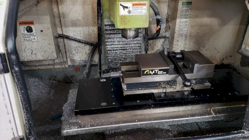 2011 MAKINO 1610L | CNC Machines