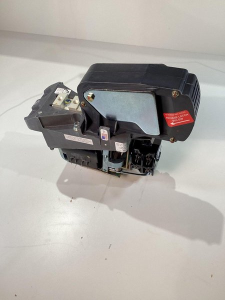 HUBBELL HC14-193-101-582 CONTACTORS USED