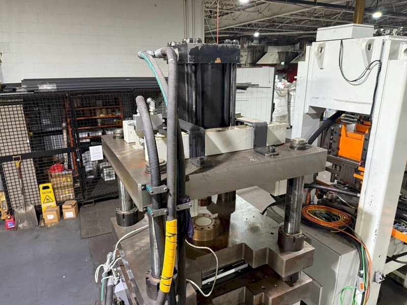 AIM 35* Ton Hydraulic Press AS-IS – Parts included