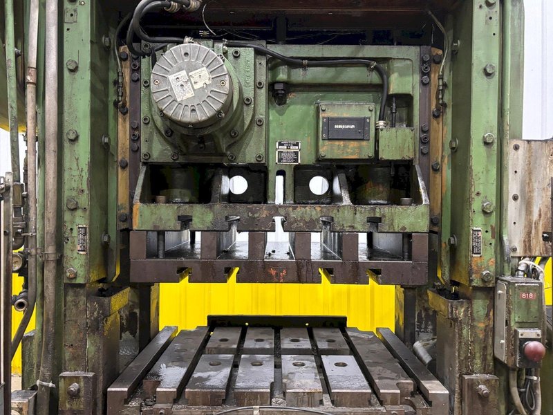 100 TON MINSTER P2-100-42 PIECE MAKER STRAIGHT SIDE HIGH SPEED PRESS. STOCK # 0883325