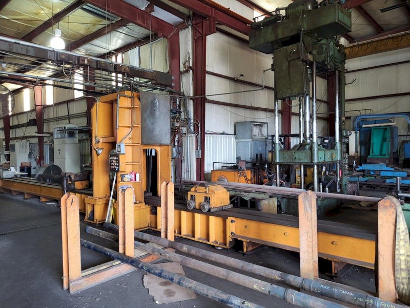 800 TON X 48' BAR STRAIGHTENING PRESS. STOCK # 0116326