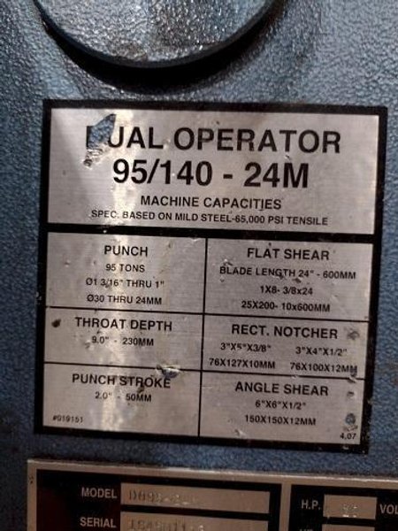 95 TON SCOTCHMAN MODEL#95/140-24M DUAL OPERATOR HYDRAULIC IRONWORKER