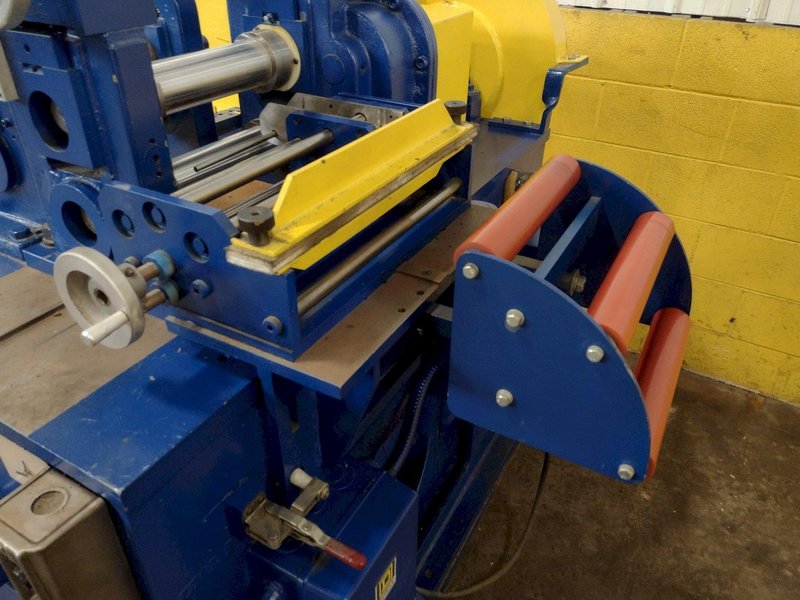 8" WIDE TORRINGTON 2-5/8" ARBOR PULL-THROUGH SLITTING LINE: STOCK #16505