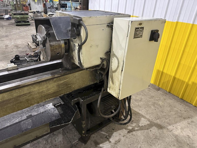 19" X 144" LEBLOND MAKINO MODEL #15E REGAL ENGINE LATHE W/ METRIC 3" HOLE: STOCK #22816