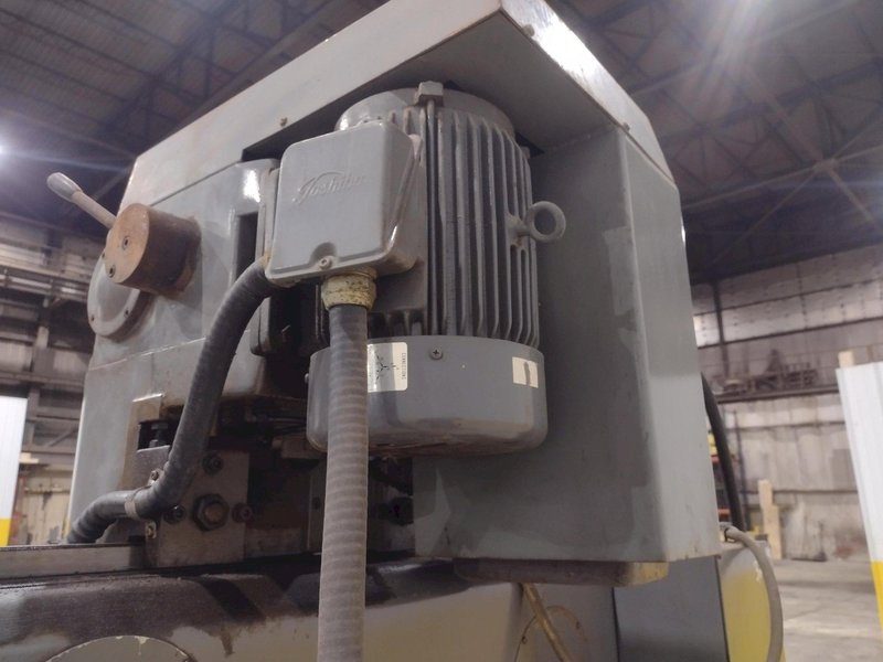 3' x 9" IKEDA MODEL #RMS9 RADIAL DRILL: STOCK #20768