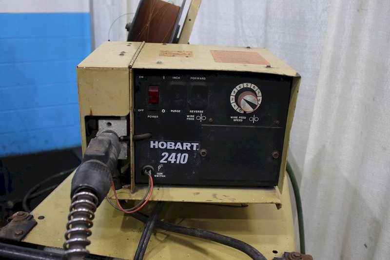 HOBART WELDER: STOCK #75705