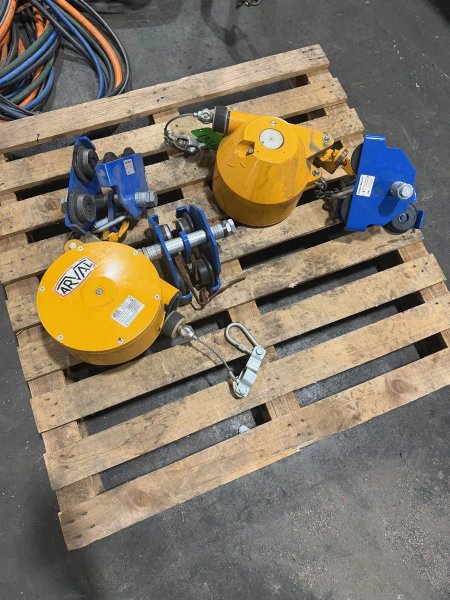 Dual ARO 100 KVA portable adaptive welding inverter spot welders