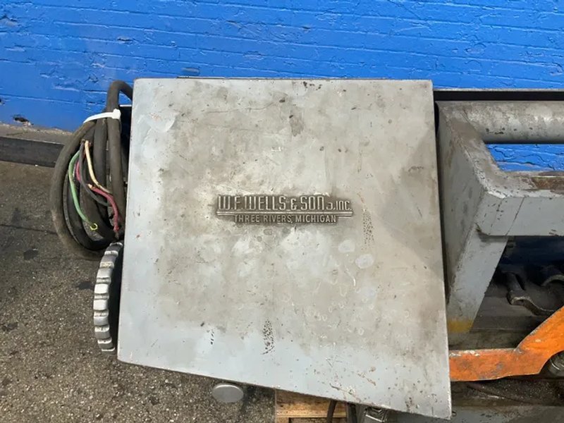 W.f. Wells &amp; Son 9” X 26” Horizontal Band Saw