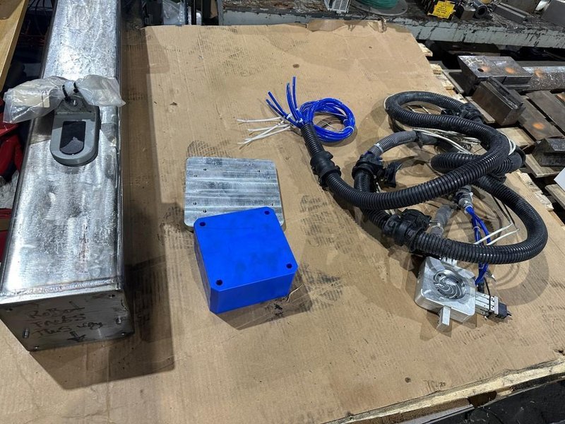 2018 UNIVERSAL ROBOTS UR10 Cobot - Pedestal Mount