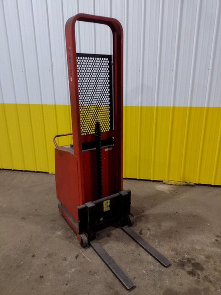1,000 LB WESCO MODEL #PCBFL-64-25 ELECTRIC FORK LIFT: STOCK #19638