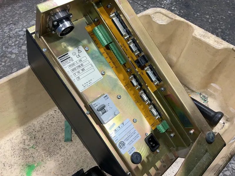 Atlas Copco 300 Watts  Nutrunner  W/controller - Pf3107-c-hw