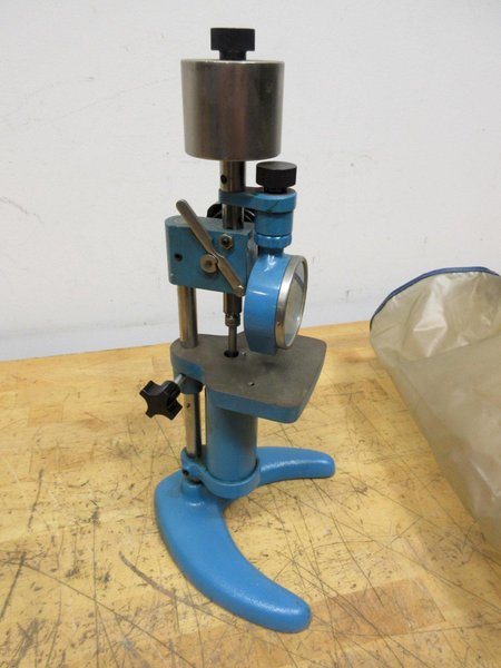 Shore Instrument and Manufacturing Co., Bench Top Durometer Type A, ASTM D2240, Graduations for 0-100 Durometer- Auction Item