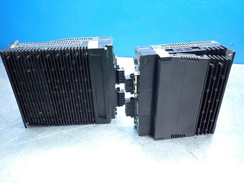 Omron Linear Motor Assembly Pick &amp; Place System - R88l-es-pm-c110-b100-0001