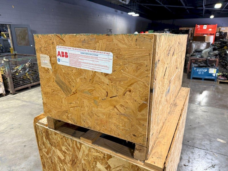 ABB 2500A Spectra Series Copper Phase Transposition Unit SPSH, 600V, 3PH, 3G NEW