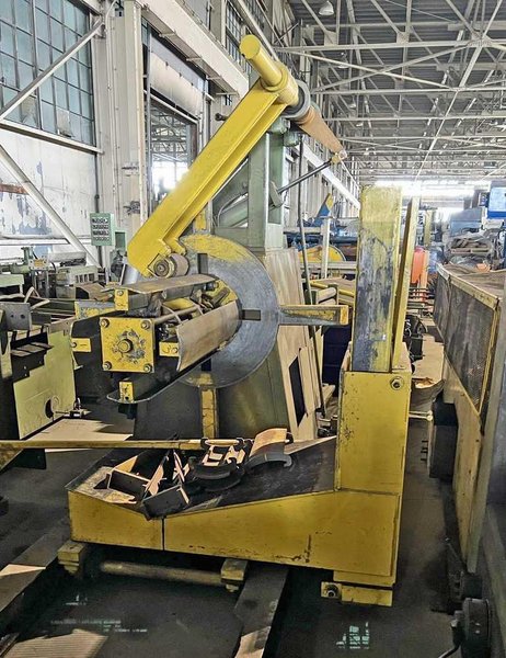 10,000# x 36" Bradbury Uncoiler w/Coil Car