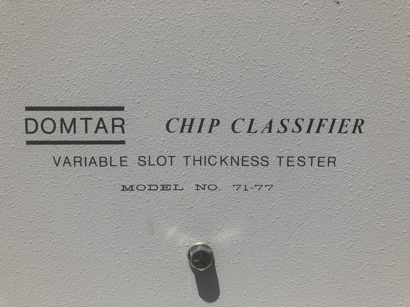 TMI DOMTAR MODEL 71-77 WOOD CHIP CLASSIFIER VARIABLE SLOT THICKNESS TESTER: STOCK #16774