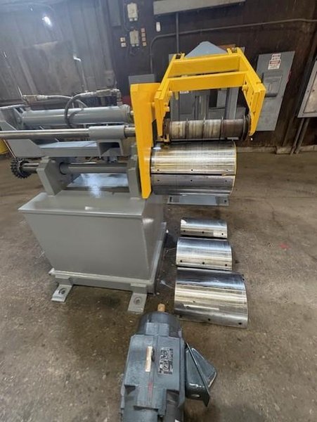 4,000lbs RECOILER AND HOLD DOWN ARM STOCK# 4186