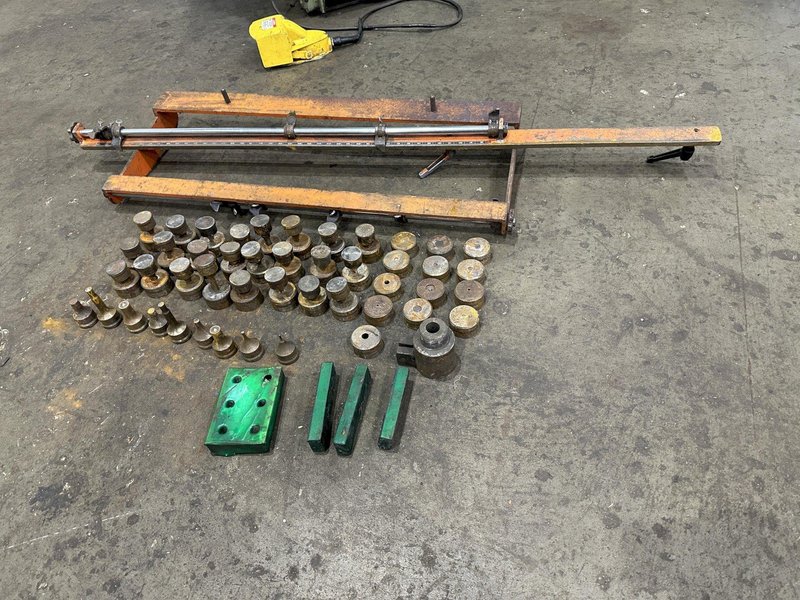 140  TON PIRANHA MODEL #PII-140  HYDRAULIC IRONWORKER: STOCK #77377