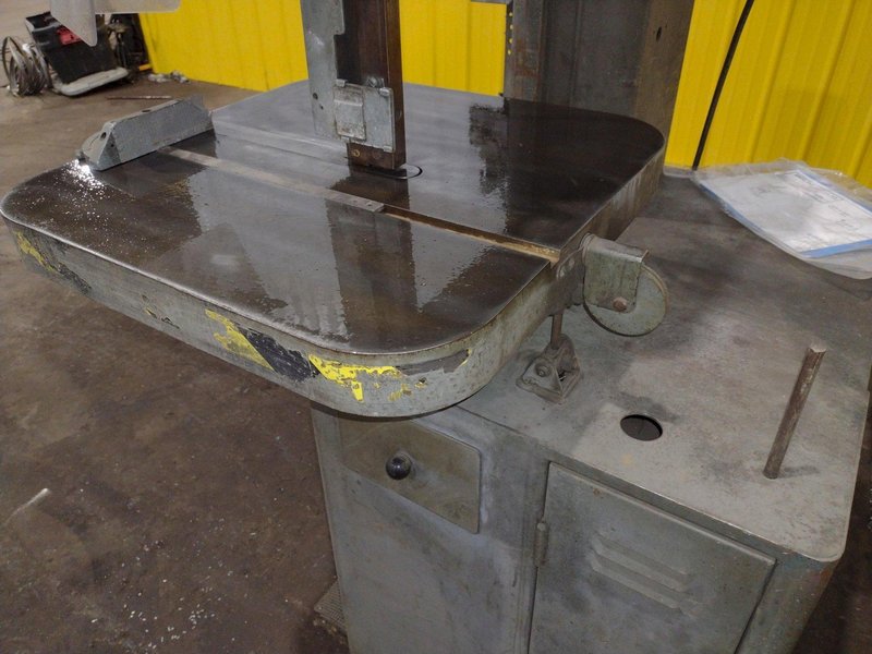 18" GROB MODEL #NS18 VERTICAL BAND SAW: STOCK #19796