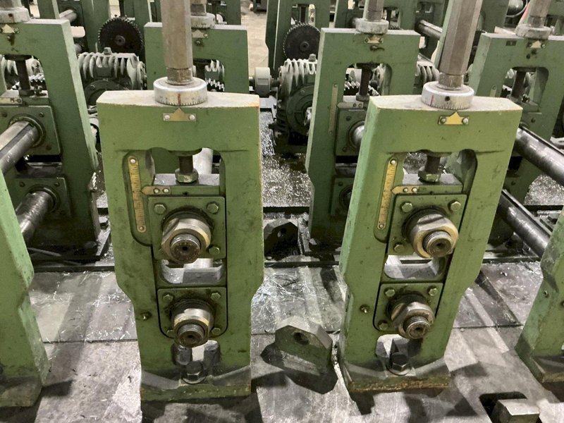 10 &amp; 12 STAND X 2" BRADBURY SIDE BY SIDE U JOINT DRIVE ROLLFORMER: YOBRO #24947
