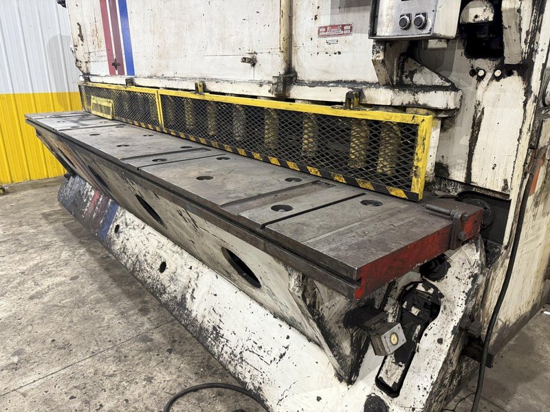 14' x 1/2" PACIFIC MODEL #500R HYDRAULIC POWER SHEAR WITH BACK GAUGE: STOCK #22940