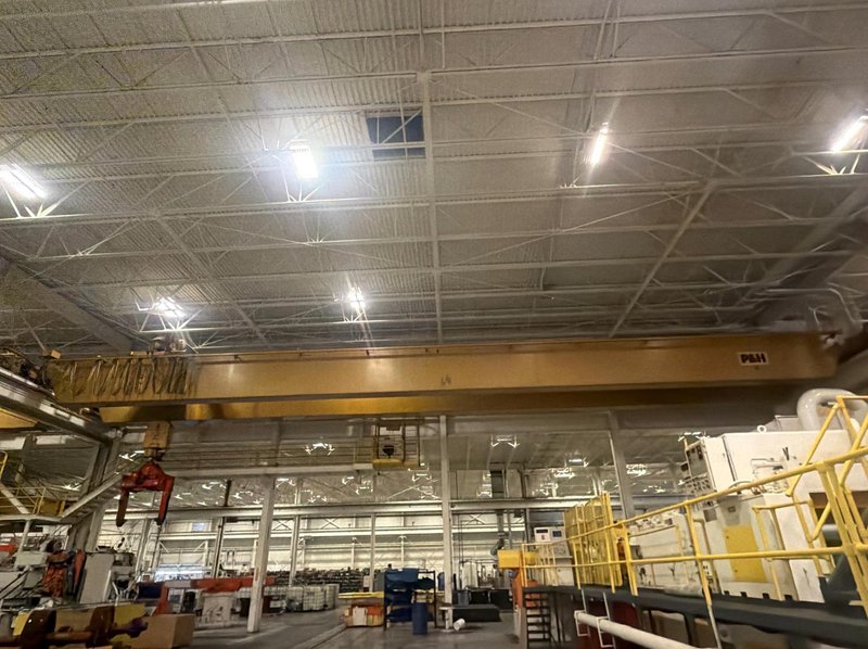 33 TON P&amp;H DOUBLE GIRDER OVERHEAD BRIDGE CRANE. STOCK # 1085726