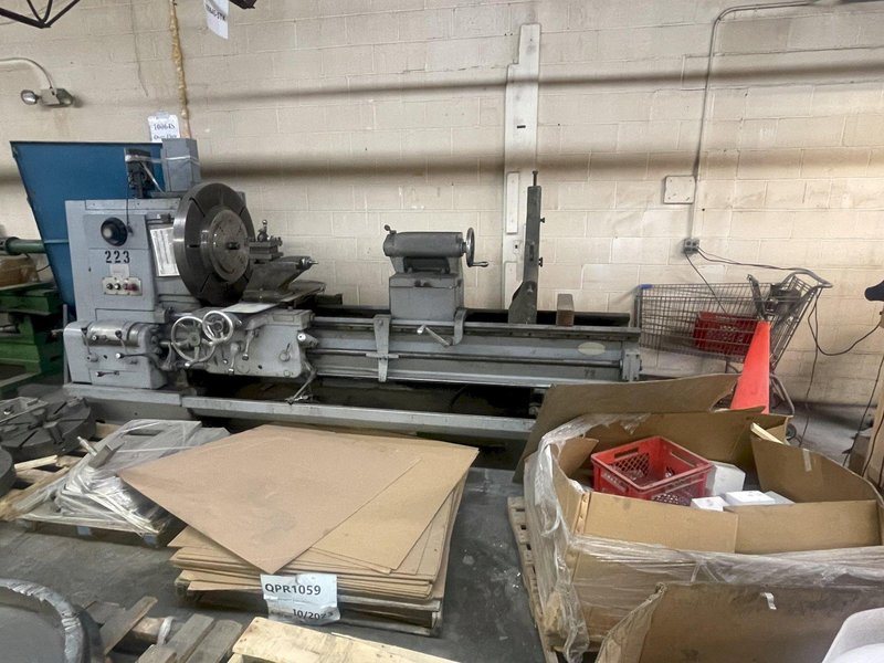 26" x 72" CINCINNATI MILACRON Engine Lathe