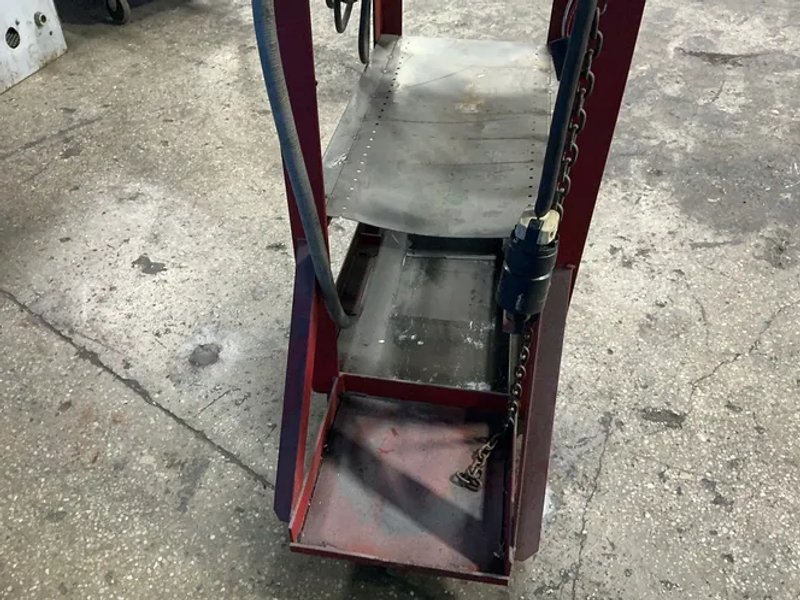 Lincoln Electric 12 - 175 Amps Welder - Square Wave Tig 175