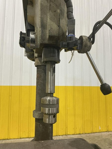 15" WILTON MODEL #A5816 VARIABLE SPEED SINGLE SPINDLE DRILL PRESS : YOBRO 26292