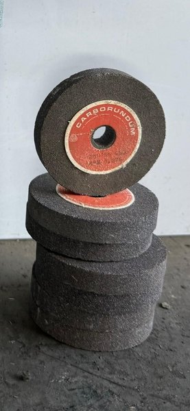 Carborundum Grinding wheels A60 06 v30 (RPM 8,276) 3" x 1/2" x 1/2" NOS (7pcs)