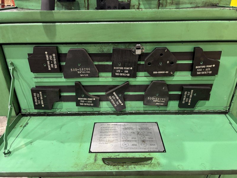 1.5" GIDDINGS &amp; LEWIS WINSLOMATIC MODEL HR DRILL POINT GRINDER &amp; TOOL SHARPENER: STOCK #22072