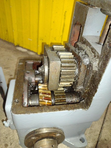1.5" YODER MODEL #M1-1/2 ROLLFORMER HEAD: STOCK #23697