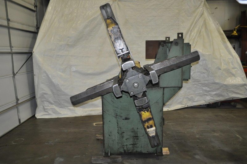10,000 LB x 20" Rowe Mortorized Uncoiler
