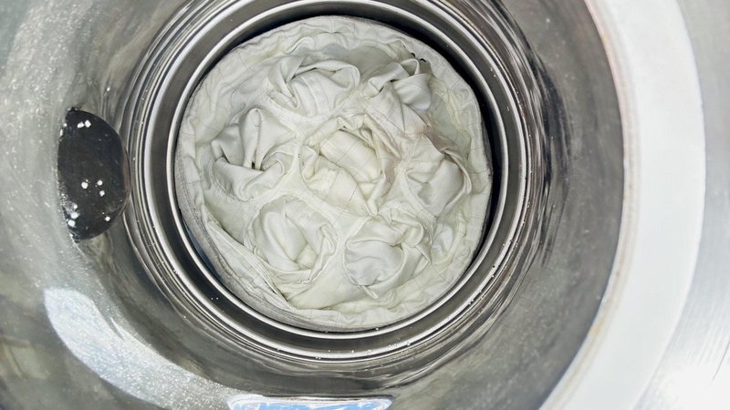 Glatt Air Techniques  |  UNIGLATT Fluid Bed Dryer  |  Size 6
