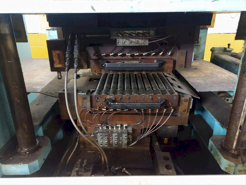 24" X 0.050" MACHINE CONCEPTS 21 ROLL PRECISION LEVELER (Stk # 14341)